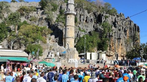 Romaria do Bom Jesus da Lapa representa a força do turismo religioso baiano