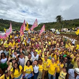 Dai de Léo de Neco é recepcionada por grande número de apoiadores na região do Monte Alegre em Gandu