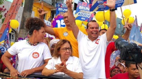 Em Santa Mônica, Geraldo diz que o jogo virou: ‘Nós vamos sair vitoriosos das urnas’