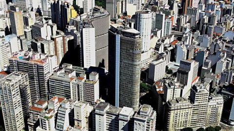 Preços dos imóveis no Brasil aumentaram 5,88% em 2024, aponta FipeZap