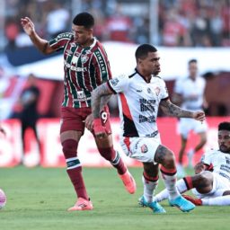 Vitória vence o Fluminense no Barradão e se afasta do Z-4