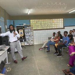 Combate ao racismo é tema de palestra realizada pela PC em escola