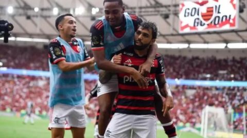 Flamengo vence o Atlético-MG e abre vantagem na final da Copa do Brasil