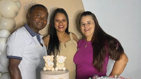 Familiares e amigos prestigiam Chá Revelação de Daniely Vieira em Wenceslau Guimarães