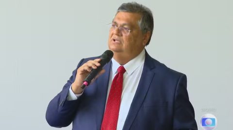 Flávio Dino, do STF, suspende pagamento de mais de R$ 4 bilhões em emendas parlamentares por suspeita de irregularidades