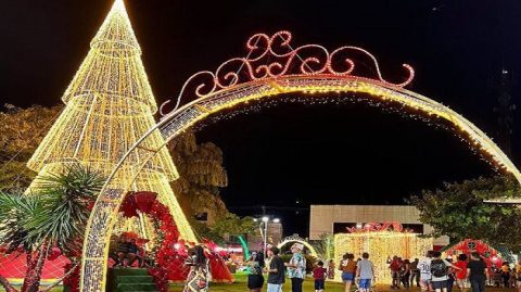 Prefeitura de Ipiaú entregará decoração natalina em grande estilo nesta quarta-feira