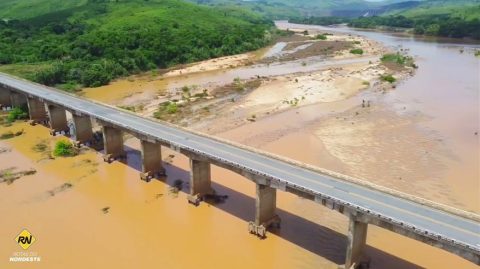 DNIT anuncia restrição do tráfego de veículos de carga na ponte sobre o Rio Jequitinhonha em Itapebi