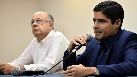 Neto admite erro por não ter escolhido José Ronaldo como vice em 2022