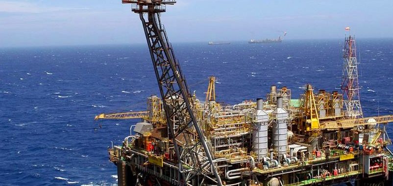 Alta do petróleo pode impulsionar receitas do governo em quase R$ 100 bi