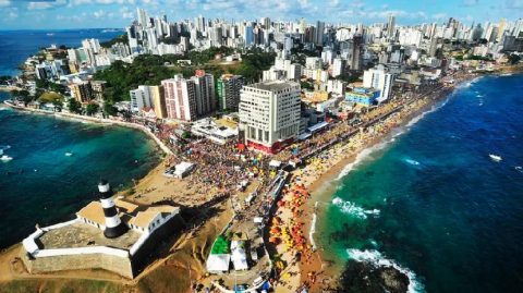 Setor turístico da Bahia cria 36,7 mil postos de trabalho com carteira assinada em 3 anos