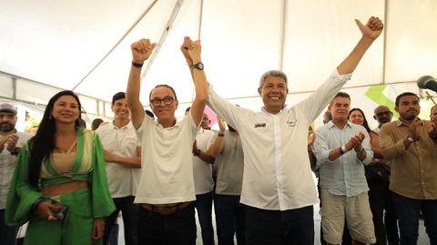 “Chuva pra tirar a urucubaca de quem torceu contra essa união entre governo e Hildécio”, disparou Loyola em Cairu