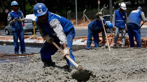 Vendas de cimento sobem 7,5% em fevereiro, diz Snic