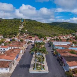 Eleitores escolhem novo prefeito neste domingo (6) em Rui Barbosa
