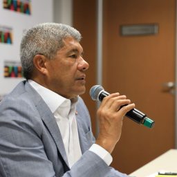 Estado inicia cadastro para distribuição de 250 mil sacas de milho para alimentação animal nos municípios afetados pela seca
