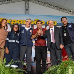 Bahia universaliza cobertura do Samu com entrega de 35 novas ambulâncias do Ministério da Saúde