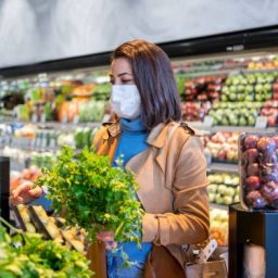 Consumo nos lares cresce 2,5% no 1º tri, aponta associação de mercados
