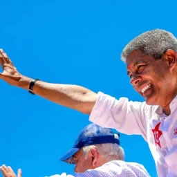 Ex-aliado de ACM Neto, prefeito de Cabrália anuncia apoio a Jerônimo