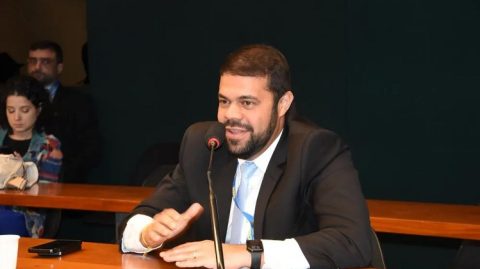 Léo de Neco defende fortalecimento da cacauicultura baiana em discurso na Câmara dos Deputados