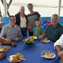 Prefeito Sandro Futuca visita escola em Ibirataia e reforça compromisso com a educação