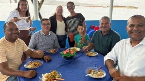 Prefeito Sandro Futuca visita escola em Ibirataia e reforça compromisso com a educação