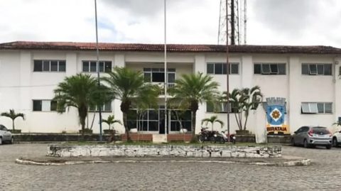 Ibirataia: Prefeitura cria programa de bolsa para alunos da EJA e incentiva permanência escolar