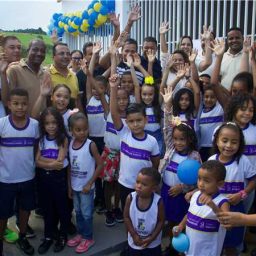 Prefeitura inaugura mais uma escola na zona rural de Gandu
