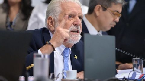 Wagner rebate acusações contra o governo sobre fraude no INSS