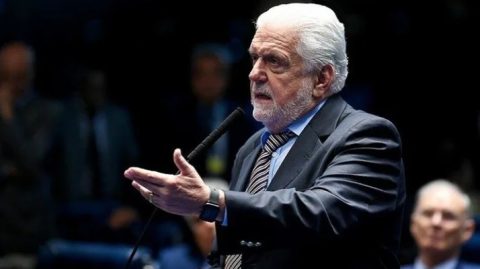 Wagner vai pra cima e diz que oposição quer usar CPI do INSS como palanque para 26