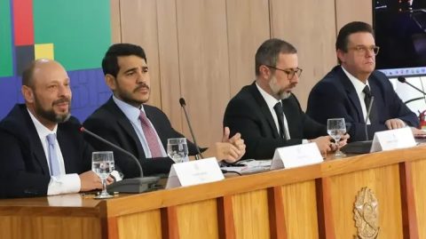 INSS notificará 9 milhões de beneficiários sobre descontos associativos e permitirá contestação a partir de 14 de maio