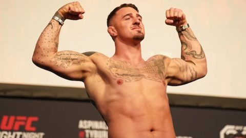 Promovido a campeão linear, Tom Aspinall revela meta ousada no UFC: “Melhor da Terra”