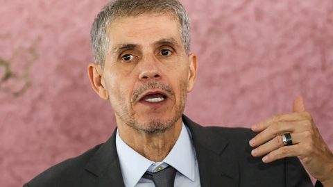 Sidônio e Gleisi defendem Haddad após derrubada do IOF no Congresso