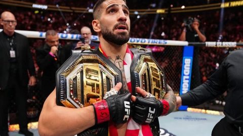 Topuria nocauteia Charles do Bronx no UFC 317 e entra para seleto grupo