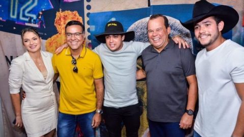 Vice-governador Geraldo Júnior prestigia São João em Ibirataia e visita praça de eventos em Ipiaú