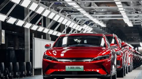 BYD oferece mais de 500 vagas de emprego em nova fábrica na RMS