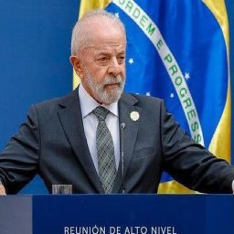 Governo Lula é desaprovado por 53% e aprovado por 42%, diz PoderData