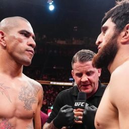 Ankalaev despreza treinos de defesa de queda de Poatan e avisa que vai resolver luta em pé no UFC 320