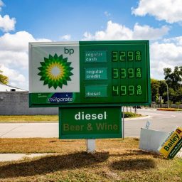 BP anuncia maior descoberta de petróleo em 25 anos no Brasil