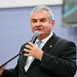 Coronel diz que tem falado mais com ACM Neto do que com Jerônimo