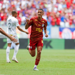 Juba é o defensor da Série A com mais participações em gols em 2025