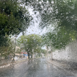 Salvador e mais 77 municípios estão sob alerta de chuvas intensas; veja lista