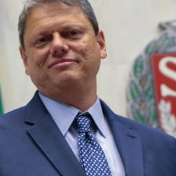 Tarcísio lidera ranking de confiança entre brasileiros, seguido de Lula e Alckmin; diz Datafolha