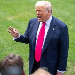 Trump diz que aceita conversar com Lula sobre tarifas