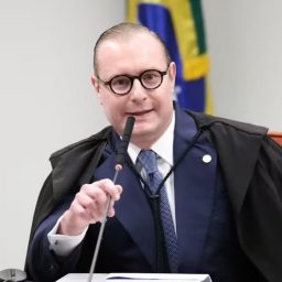 Zanin marca para 2 de setembro julgamento de Bolsonaro no STF por trama golpista
