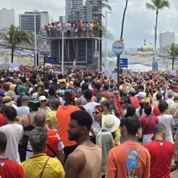 Ato na Barra reúne milhares contra PEC da Blindagem e anistia