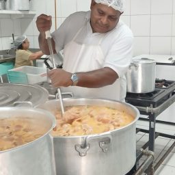 Brasil é referência na alimentação escolar, diz especialista