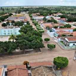 Prefeito baiano é proibido de pintar prédios com cores partidárias; saiba quem