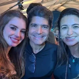 “Viramos essa página”, diz Roberta Roma sobre rompimento com Neto em 2022