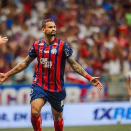 Bahia derrota Flamengo e barra vantagem na liderança