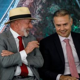 Lula autoriza ministério a discutir fim da obrigatoriedade de autoescola para CNH