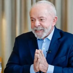 Lula celebra geração de 1,7 milhão de empregos e menor desemprego